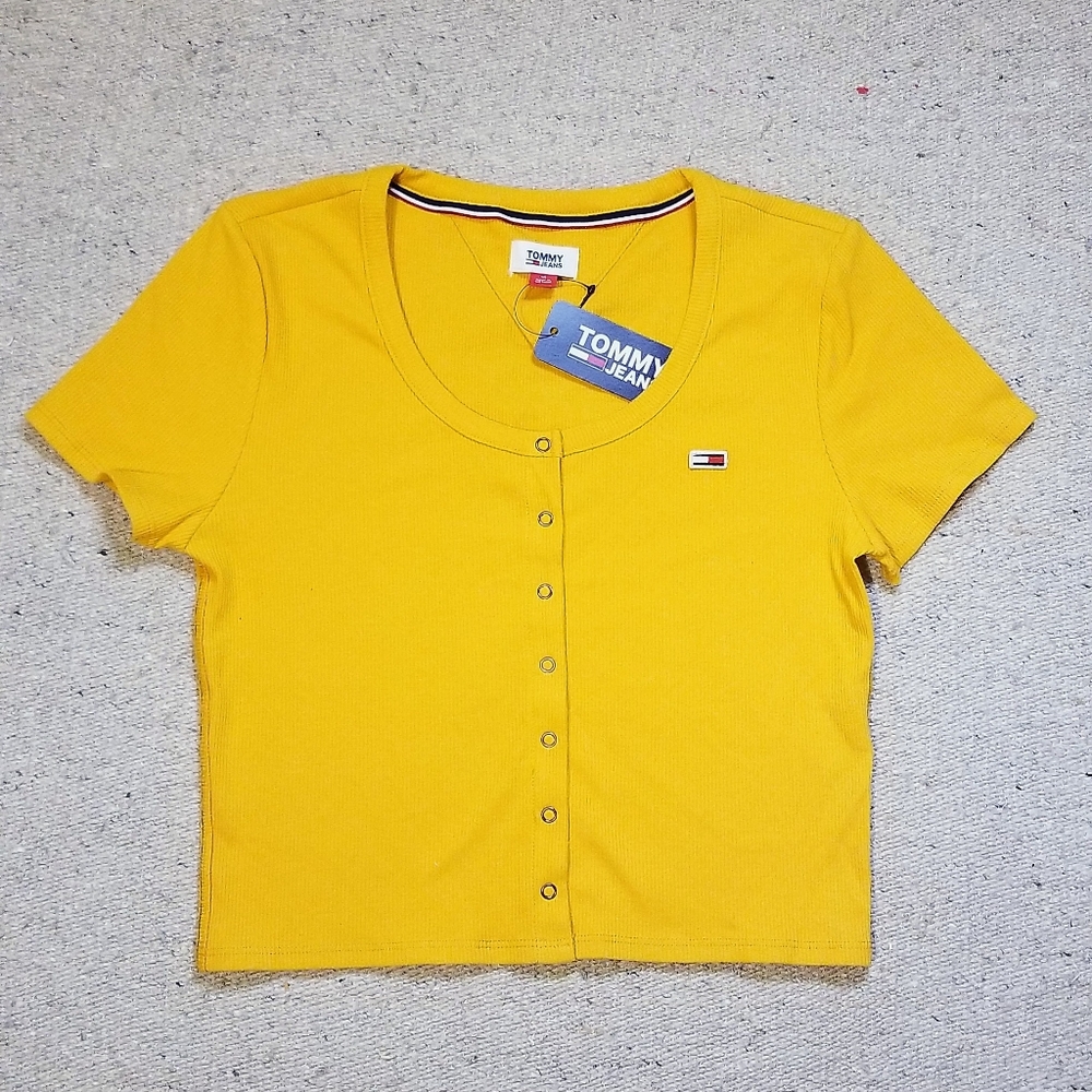 TOMMY JEANS Rib-Knit Snap-Front Crop Yellow Top